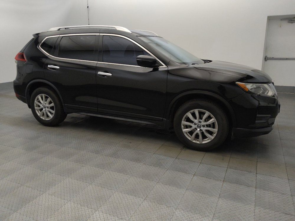 Used 2019 Nissan Rogue S w/ Special Edition Package FWD image 11