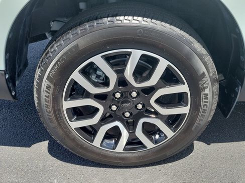 Certified 2024 Ford Maverick Lariat AWD/4WD image 5