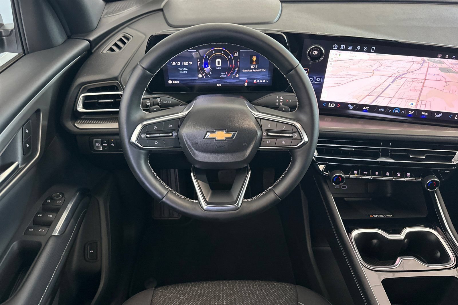 New 2026 Chevrolet Traverse LT FWD image 14