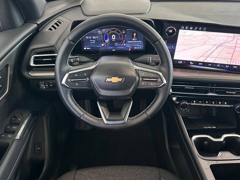 New 2026 Chevrolet Traverse LT FWD image 14