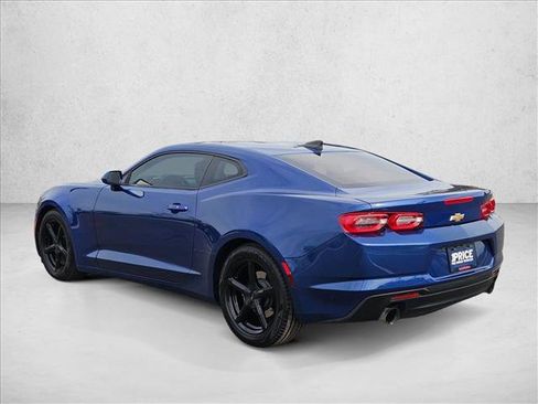 Used 2019 Chevrolet Camaro LT image 7