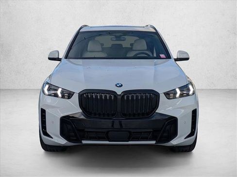 New 2026 BMW X5 xDrive40i w/ M Sport Package image 6