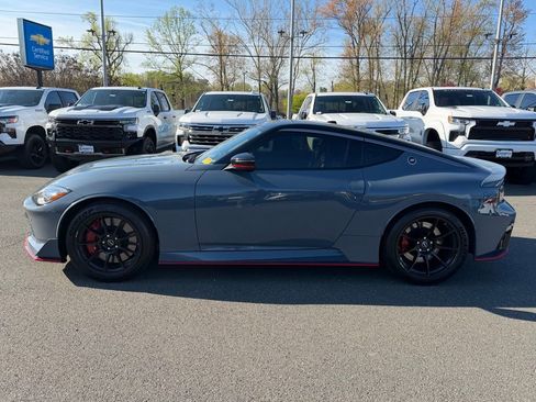 Used 2024 Nissan Z NISMO w/ Floor Mat Package image 4