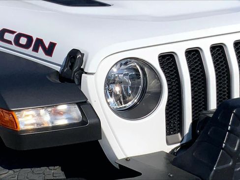 Used 2021 Jeep Wrangler Unlimited Rubicon AWD/4WD image 24