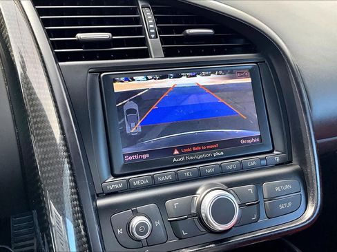 Used 2012 Audi R8 V10 image 24