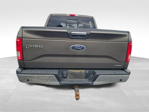 Used 2016 Ford F150 XLT w/ Equipment Group 302A Luxury AWD/4WD image 12