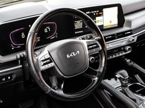 Used 2023 Kia Telluride EX X-Line image 13