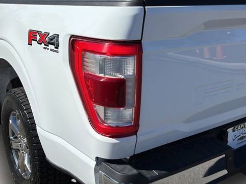 Used 2023 Ford F150 Lariat w/ Trailer Tow Package image 35