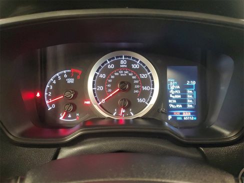 Used 2022 Toyota Corolla Cross LE image 23