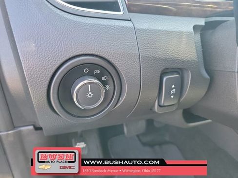 Used 2017 Ford Taurus Limited image 19