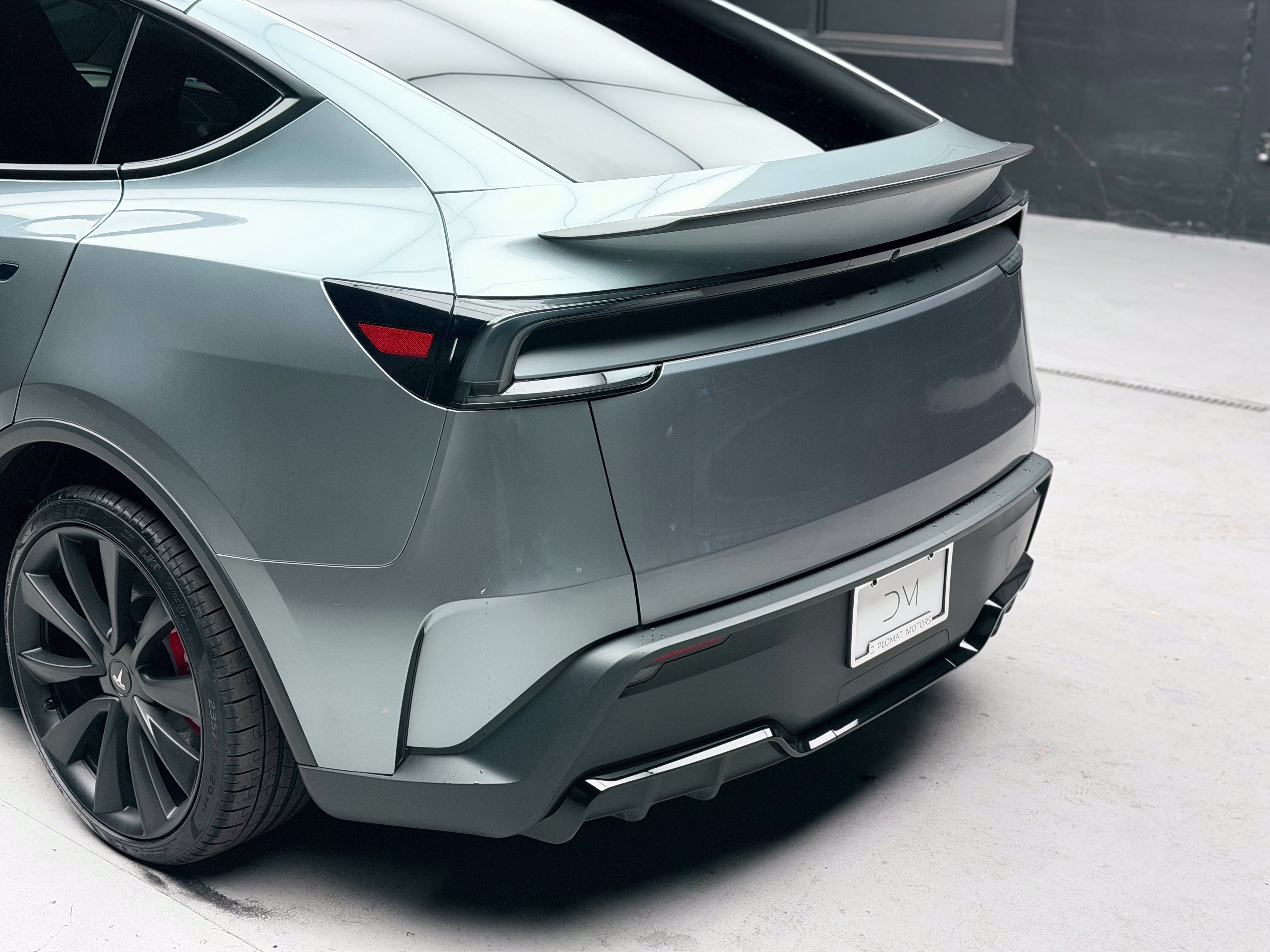 Used 2026 Tesla Model Y Performance AWD/4WD image 16