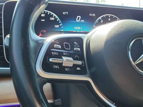 Used 2021 Mercedes-Benz GLE 450 4MATIC image 31