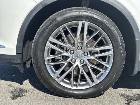 Used 2023 Acura MDX SH-AWD w/ Advance Package image 13