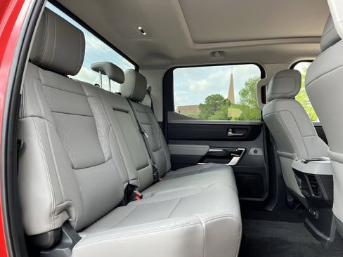 Used 2024 Toyota Tundra Limited image 27