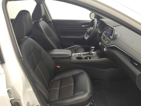 Used 2021 Nissan Altima 2.5 SR AWD/4WD image 21