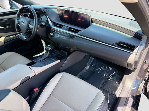 Used 2021 Lexus ES 350 w/ Premium Package FWD image 12