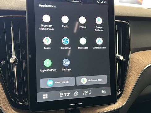 Used 2026 Volvo XC60 B5 Plus w/ Protection Package Premier image 17