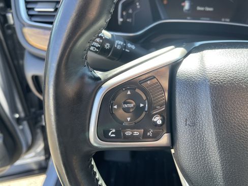 Used 2018 Honda CR-V Touring image 23