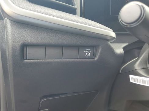 New 2026 Nissan Kicks SV image 9