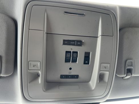 Used 2015 GMC Sierra 3500 Denali w/ Duramax Plus Package image 26