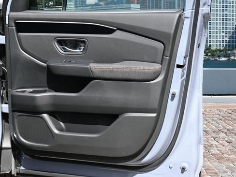 New 2026 Honda Pilot Sport image 13