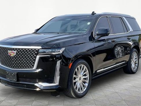 Used 2023 Cadillac Escalade Premium Luxury w/ Performance Package AWD/4WD image 3