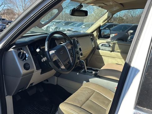 Used 2015 Ford Expedition EL Limited image 6