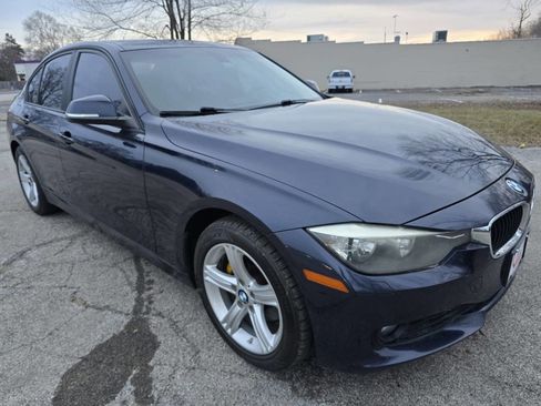 Used 2013 BMW 328i xDrive 328i xDrive AWD 4dr Sedan image 3