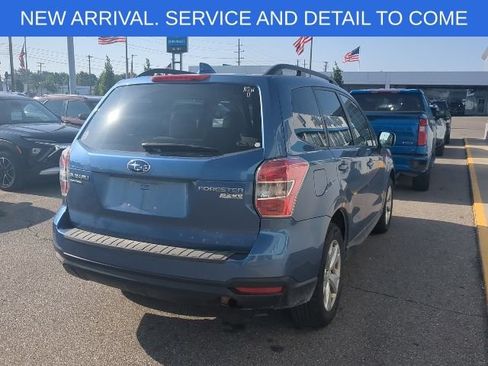Used 2016 Subaru Forester 2.5i Premium w/ All-Weather Package AWD/4WD image 7