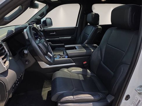 Used 2023 Toyota Sequoia Platinum AWD/4WD image 14
