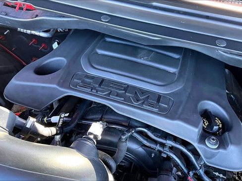 Used 2020 RAM 1500 Big Horn AWD/4WD image 39