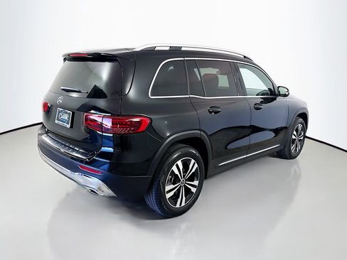 Used 2025 Mercedes-Benz GLB 250 image 7