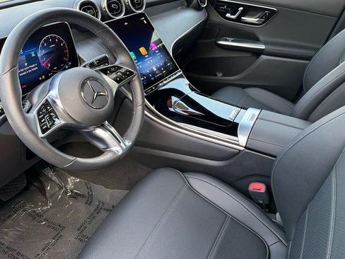 Certified 2025 Mercedes-Benz GLC 300 4MATIC image 10