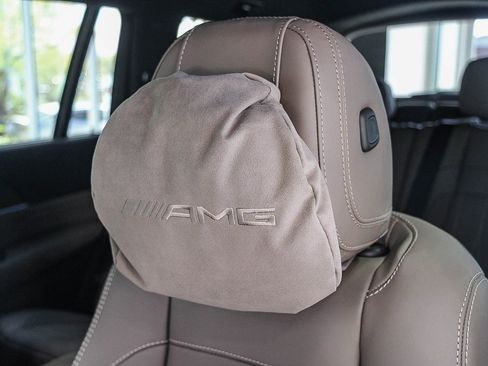 New 2026 Mercedes-Benz GLS 63 AMG 4MATIC image 30