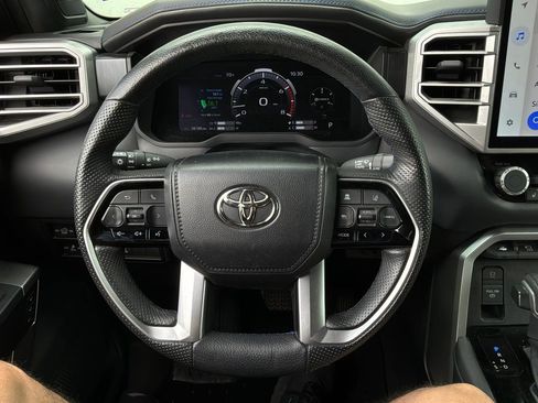 Used 2023 Toyota Tundra Platinum image 40