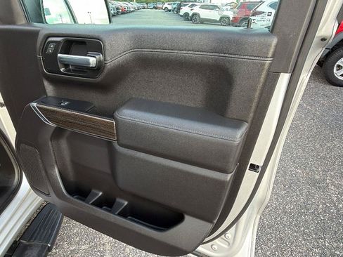 Used 2022 Chevrolet Silverado 1500 RST AWD/4WD image 20