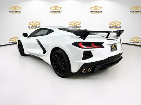 Used 2024 Chevrolet Corvette Stingray Coupe w/ 1LT RWD image 6