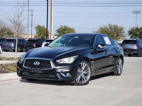 Used 2018 INFINITI Q50 Luxe image 2