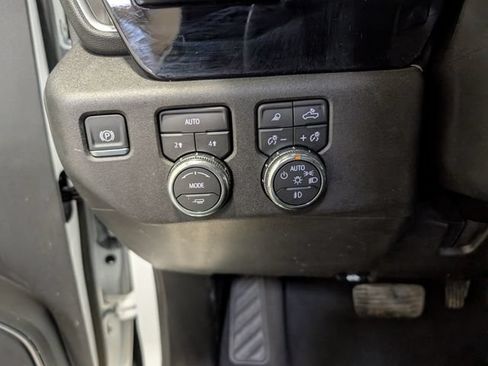 Used 2026 GMC Sierra 1500 SLT AWD/4WD image 20