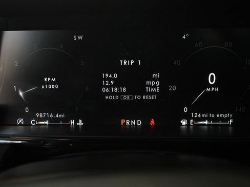 Used 2019 Lincoln Navigator Select image 10