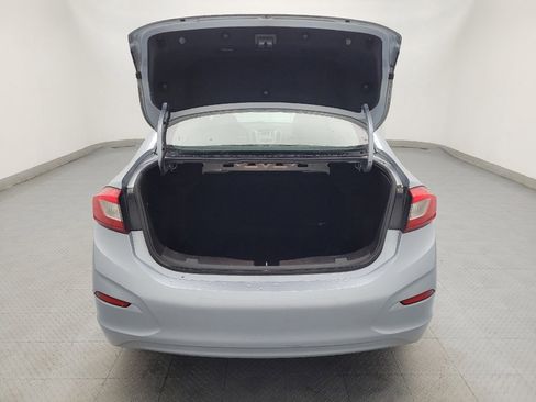 Used 2018 Chevrolet Cruze LS FWD image 29