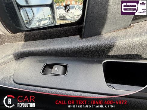 Used 2023 Mercedes-Benz Sprinter 2500 image 26