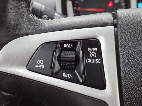 Used 2016 Chevrolet Equinox LT image 8