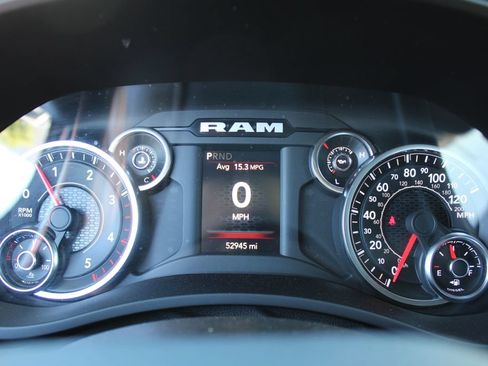 Used 2022 RAM 2500 Big Horn AWD/4WD image 22