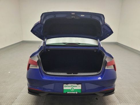 Used 2023 Hyundai Elantra SEL w/ Convenience Package image 29