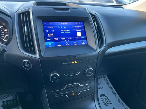 Used 2020 Ford Edge SE AWD/4WD image 11