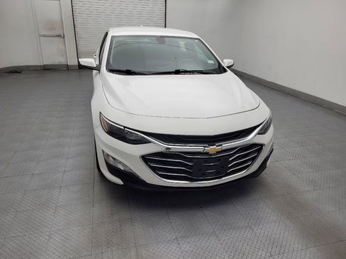 Used 2022 Chevrolet Malibu LT FWD image 14