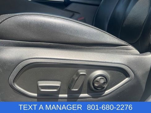 Used 2023 Jeep Grand Cherokee Limited w/ Luxury Tech Group II AWD/4WD image 27