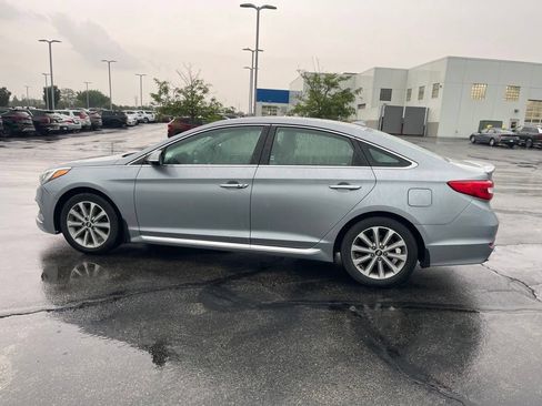 Used 2017 Hyundai Sonata Limited w/ Cargo Package FWD image 8
