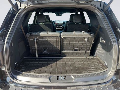 Certified 2026 Ford Explorer ST-Line w/ ST-Line Street Pack RWD image 25